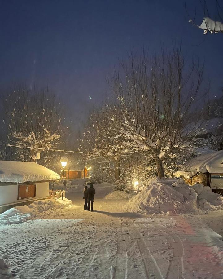 Camping Aneto Benasque Exterior foto