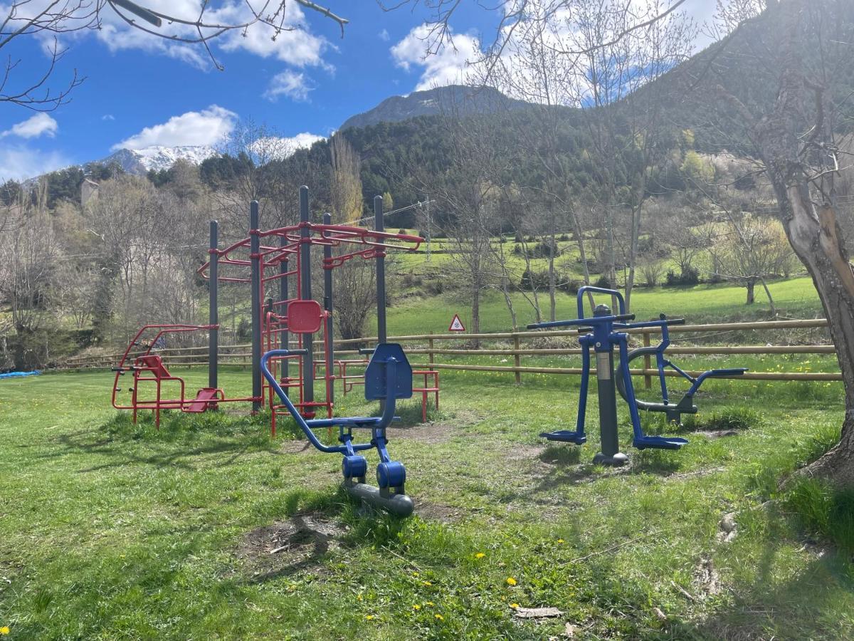 Camping Aneto Benasque Exterior foto
