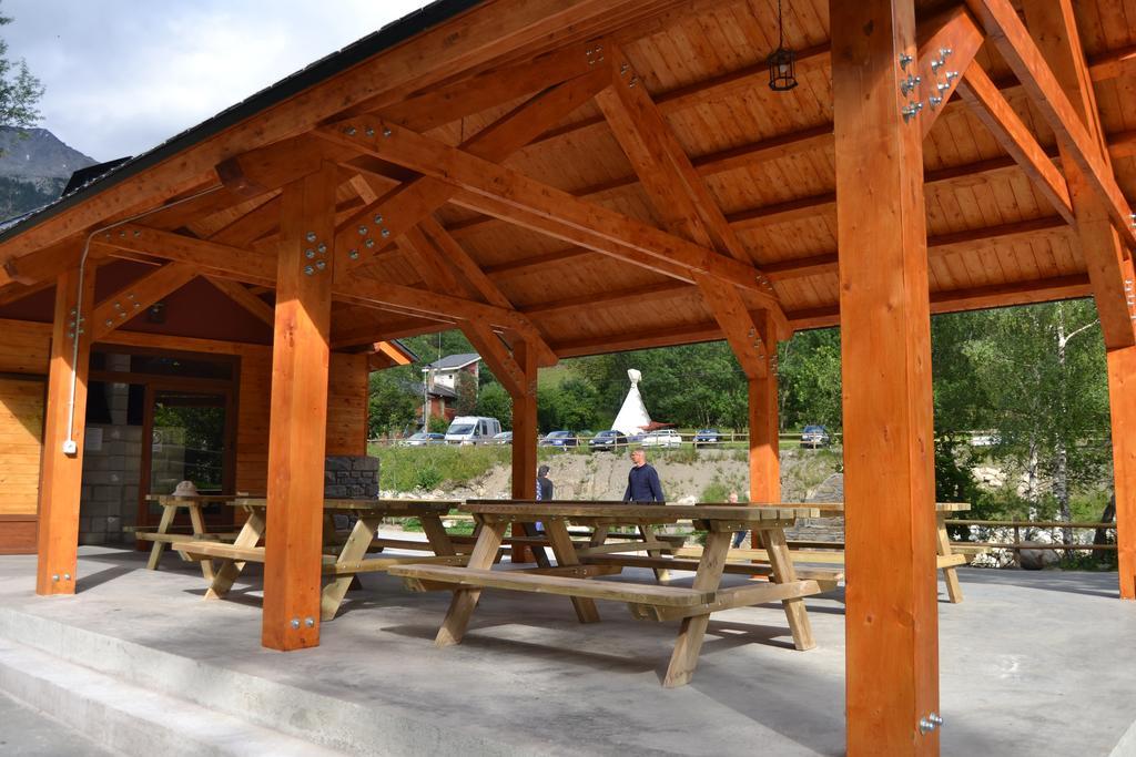 Camping Aneto Benasque Exterior foto